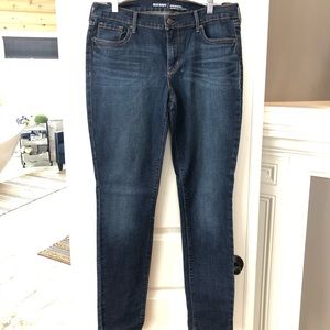 NWOT Woman’s Old Navy Jeans.